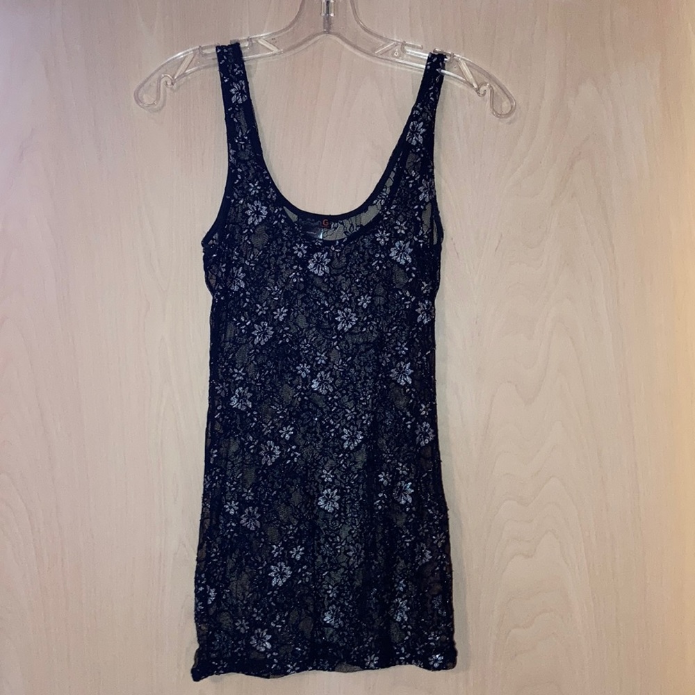Guess tank